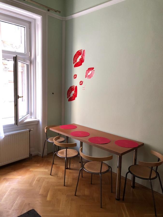 Summer Place Budapest Luaran gambar